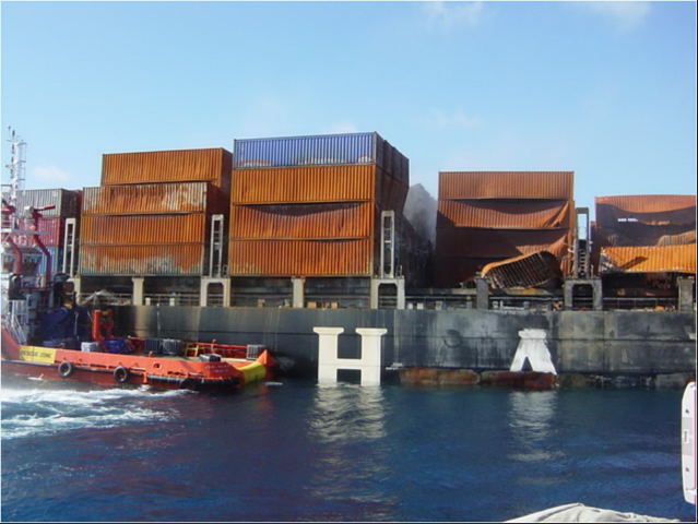 skutki pożaru na kontenerowcu