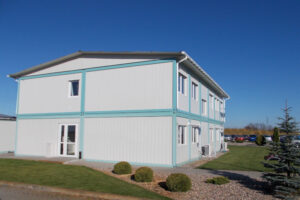 siedziba firmy z kontenerów